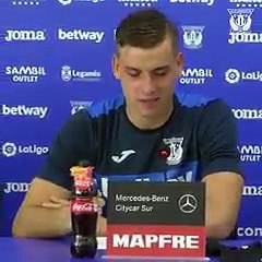 Andriy Lunin: "Estoy muy contento de ser pepinero esta temporada"