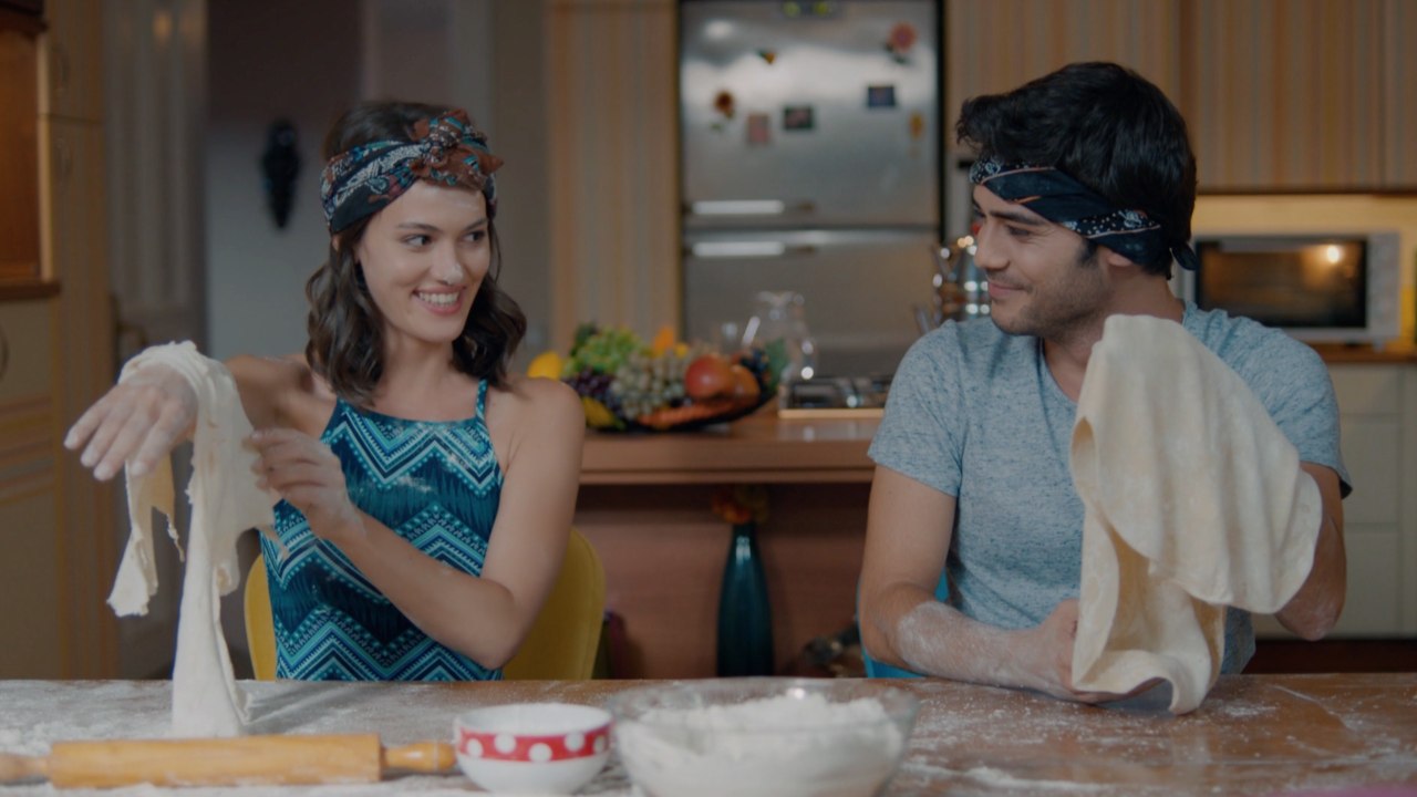 Meleklerin Aşkı 8. Bölüm Yağmur ve Melek İş Başında