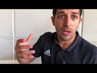 Antonio Nieto, técnico de adidas, con las nuevas SolarBoost