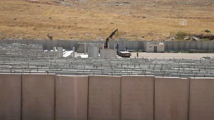 İdlib Sınırına Askeri Sevkiyat Sürüyor (2)