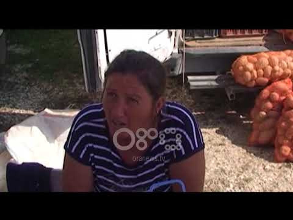 Ora News - Tregu i hapur i Poshnjes, jashtë çdo kontrolli e kushti sanitar