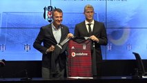 Beşiktaş- Karius a été présenté en Turquie