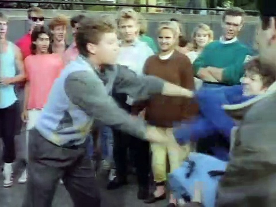 21 Jump Street S02E01 In The Custody Of A Clown