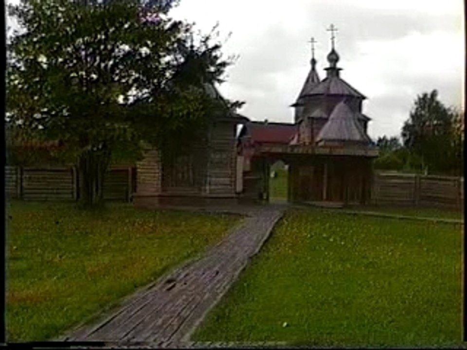 Russia takes to snack foods