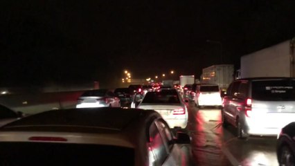 서울 외곽순환도로 토사 유출...2시간 통제 / YTN