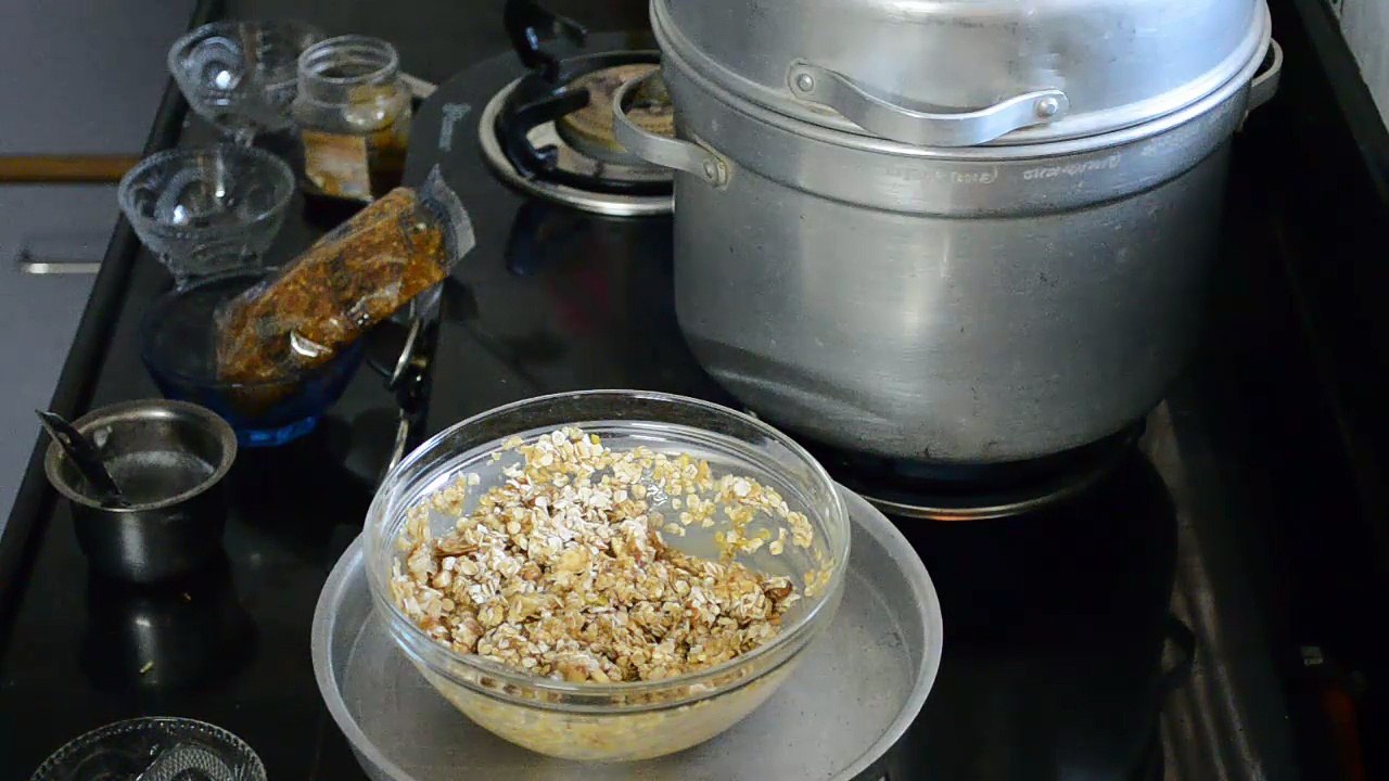 Oats and Honey cookies recipe in Hindi - शहद और ओट्स की कुकीज