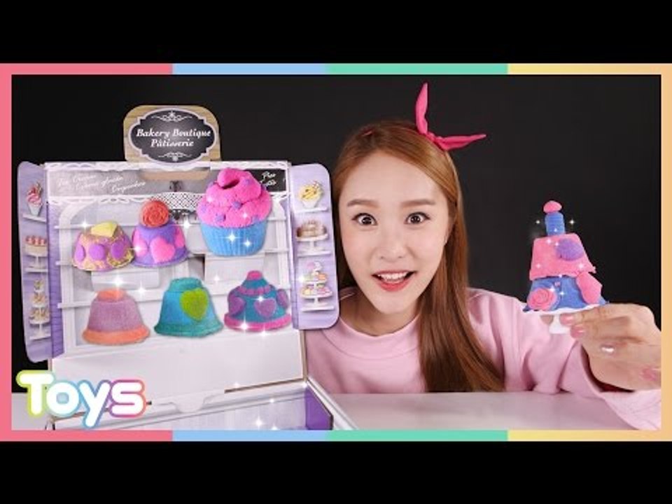 캐리의 키네틱샌드로 케이크와 머핀 만들기 모래 놀이 CarrieAndToys