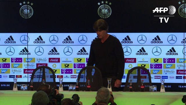 Löw de mãos limpas