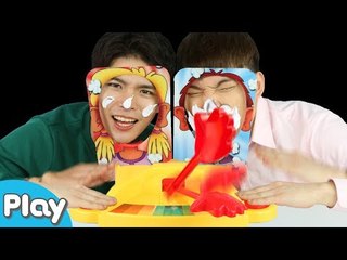 생크림 맞기 대결의 승자는? 캐빈과 관우의 파이 페이스 쇼다운 보드게임 놀이ㅣ캐리앤 플레이