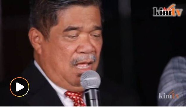 Mat Sabu menyanyi secara 'live'