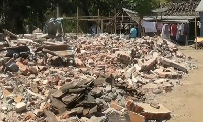 Korban Gempa Keluhkan Minim Bantuan Logistik