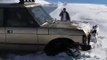 Range Rover - Flying On Snow