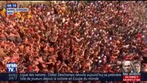 Des milliers de personnes s'affrontent à coups de tomates en Espagne pour la 