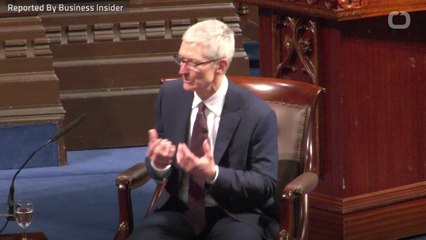 Tim Cook Cashes In $121M Of Apple Stock Awards
