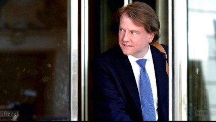 Trump announces another top White House aide to step down