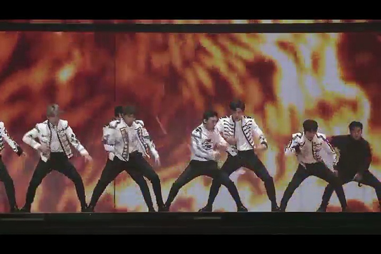 EXO PLANET #4 The Elyxion in Seoul DVD 1/4