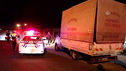 Evden Eve Taşımacılık Kamyonetiyle" Göçmen Kaçakçılığı - Edirne