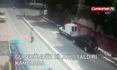 İstanbul'da silahlı saldırı anı kamerada
