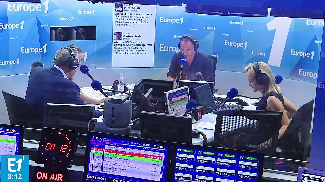 Emmanuel Macron s'oppose à Viktor Orban et Matteo Salvini