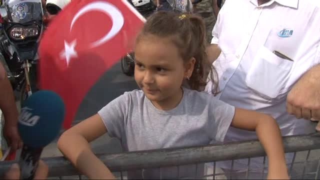 Vatan Caddesi'nde 30 Ağustos Zafer Bayramı Töreni Düzenleniyor