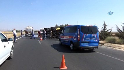 Kaza sonrası alev alan asfalt kamyonundaki yangın söndürüldü