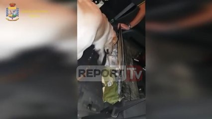 Report TV - Qeni ju prish planin çiftit shqiptar, kapen me 290 mijë euro të feshura në makinë