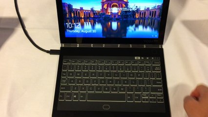 Yoga Book C930: funcionamiento de pantalla de tinta electrónica.