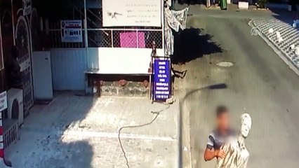 Sanat atölyesi önündeki heykeller tahrip edildi - ADANA