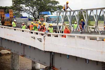 ဆြာေခ်ာင္းတံတား ဘာေၾကာင့္ ပ်က္စီးရတာလဲ (ရုပ္/သံ)