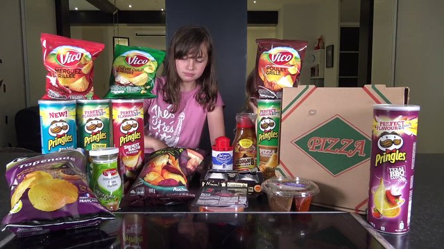 PRINGLES VS REAL FOOD CHALLENGE • Pringles Chips or Real Food - Studio Bubble Tea