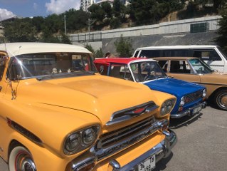 Klasik Otomobillerden "Zafer" Konvoyu