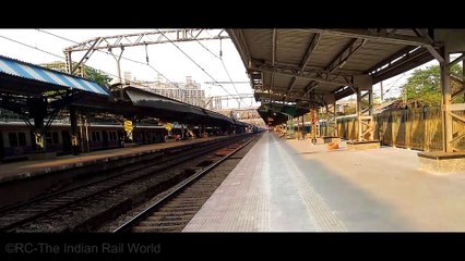 WCAM-3 vs Local Train | 11401 Nandigram Express | Indian train | Mumbai local train