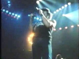 ACDC - For Those About To Rock (Live 1982 Video Clip)