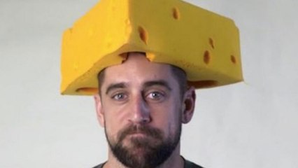 Twitter Goes CRAZY Over Aaron Rodger Getting That CHEDDAR!