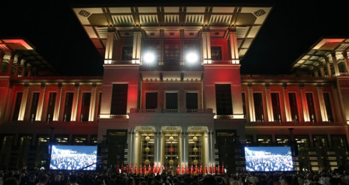 Cumhurbaşkanlığı Külliyesindeki 30 Ağustos Zafer Bayramı Resepsiyonu'na Ünlüler Akın Etti