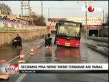 Video Aksi Heroik Penyelamatan Penumpang Bus