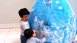 Giant SURPRISE Egg Frozen Cute Baby Kids Big Hug Biggest Surprise Egg Fun Play Time , Tv hd 2019 cinema comedy action
