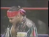 Cuando Konnan regresó a AAA después de su lucha por el retiro en Triplemanía I.