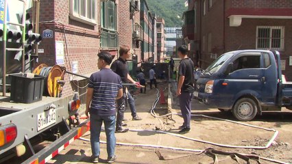 "건질 게 없어요"...폭우 피해 주민들 복구 안간힘 / YTN