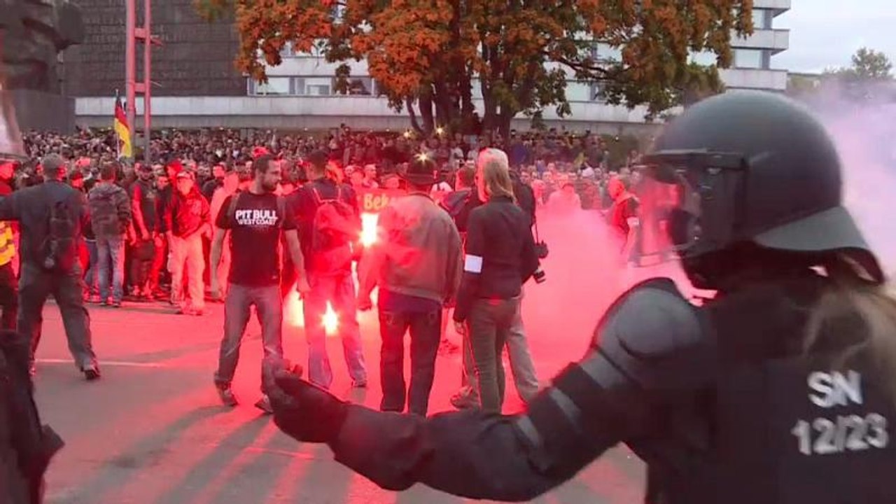 Fremdenhass: Von Hoyerswerda bis Chemnitz