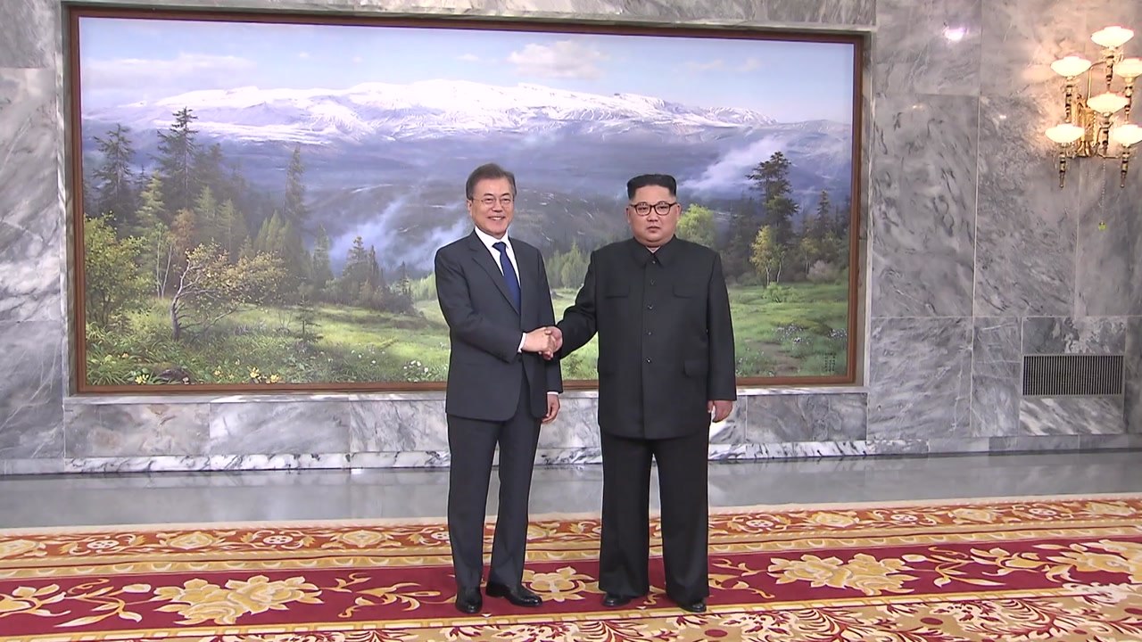 문 대통령, 9월 5일 대북특사 파견...남북정상회담 논의 / YTN