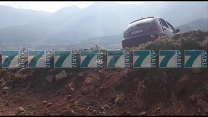 MAKINA DEL NGA RRUGA NE BULQIZE, 4 TE PLAGOSUR - News, Lajme - Kanali 7