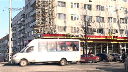 Líder de rebeldes pró-russos na Ucrânia morre em explosão