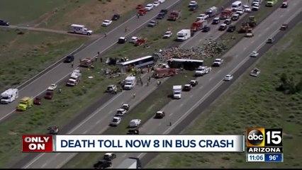 Bus crash victims help one another during deadly crash