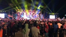 Konsert GegaRia Putrajaya menyambut ketibaan pelari Larian Merdeka Sayangi Malaysia 550km dari Alor Setar tiba di Putrajaya membawakan Bunkface, Azlan, Projecto