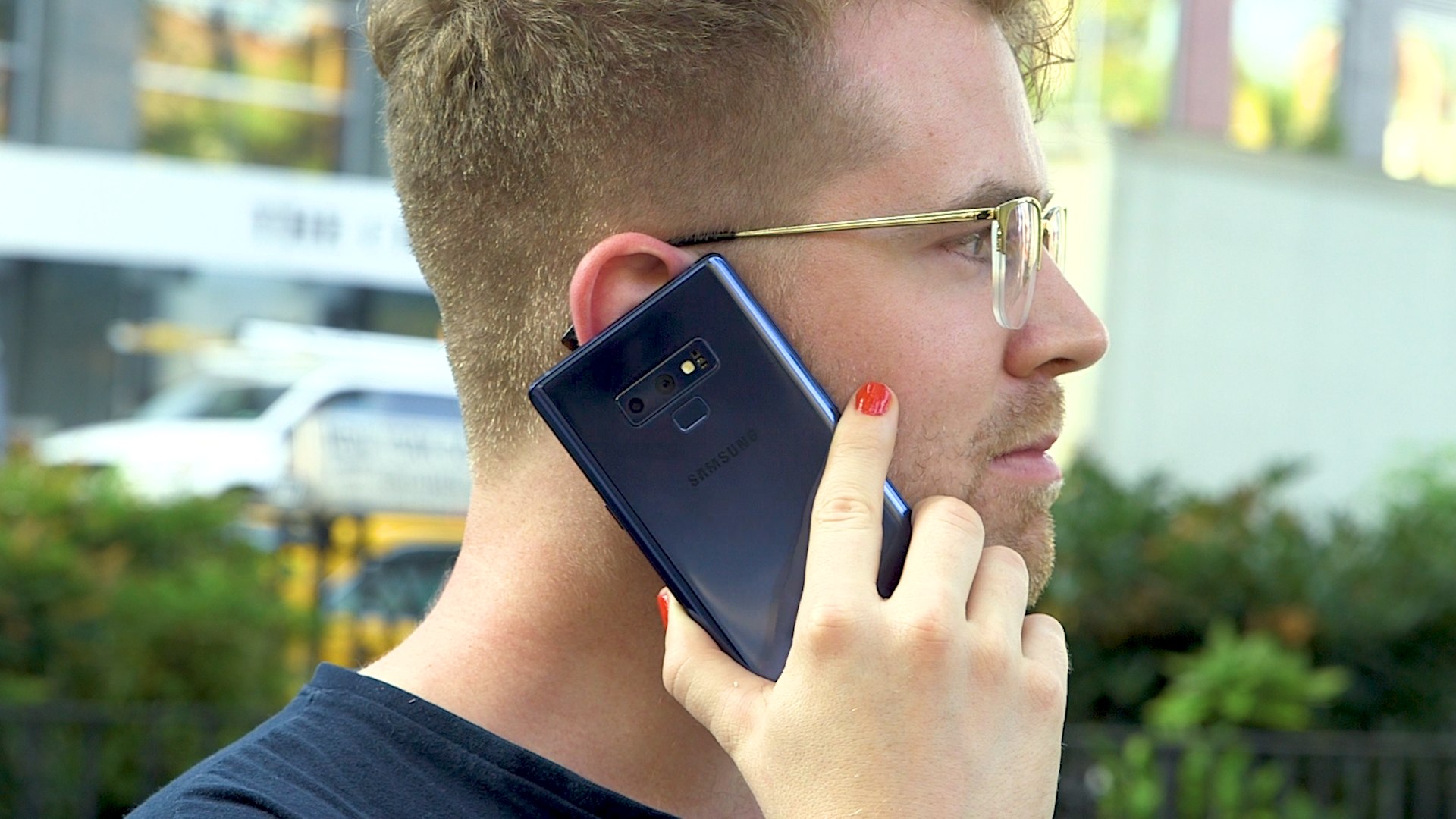 Samsung's New Note9 Smartphone Review