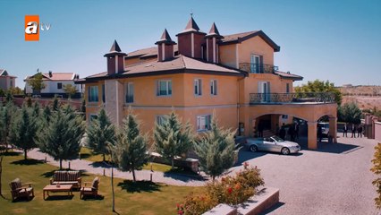 Aşk ve Mavi yeni sezonuyla Eylül'de atv'de...