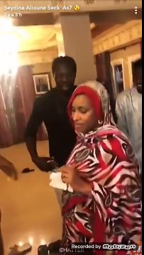 Aninversasaire de Kiné Diaga Diouf la mère de Wally Seck avec sa famille