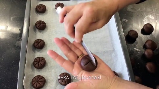 Çikolata A&amp;k&amp;na Bir Kurabiye Bu Kadar m&amp; Lezzetli OlurYanarda