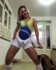 Brasil - dancing in the coolest outfit
